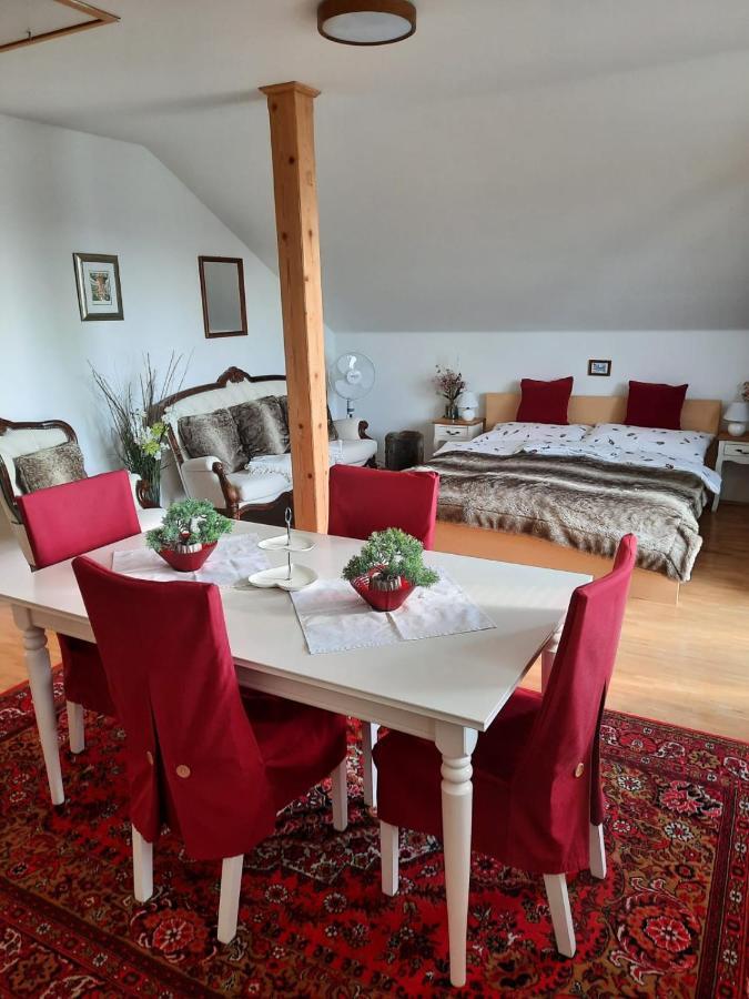 Apartmán Mikulov Esterno foto