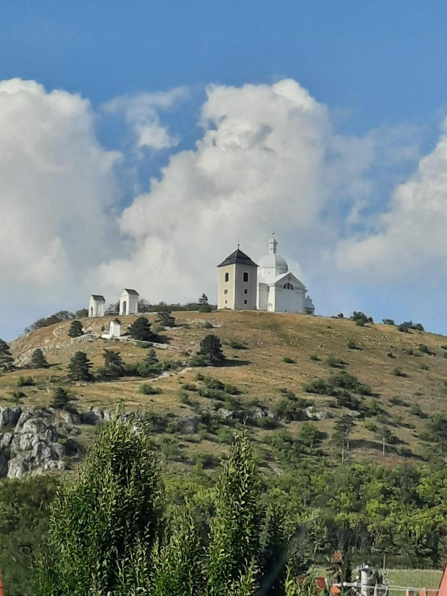 Apartmán Mikulov Esterno foto