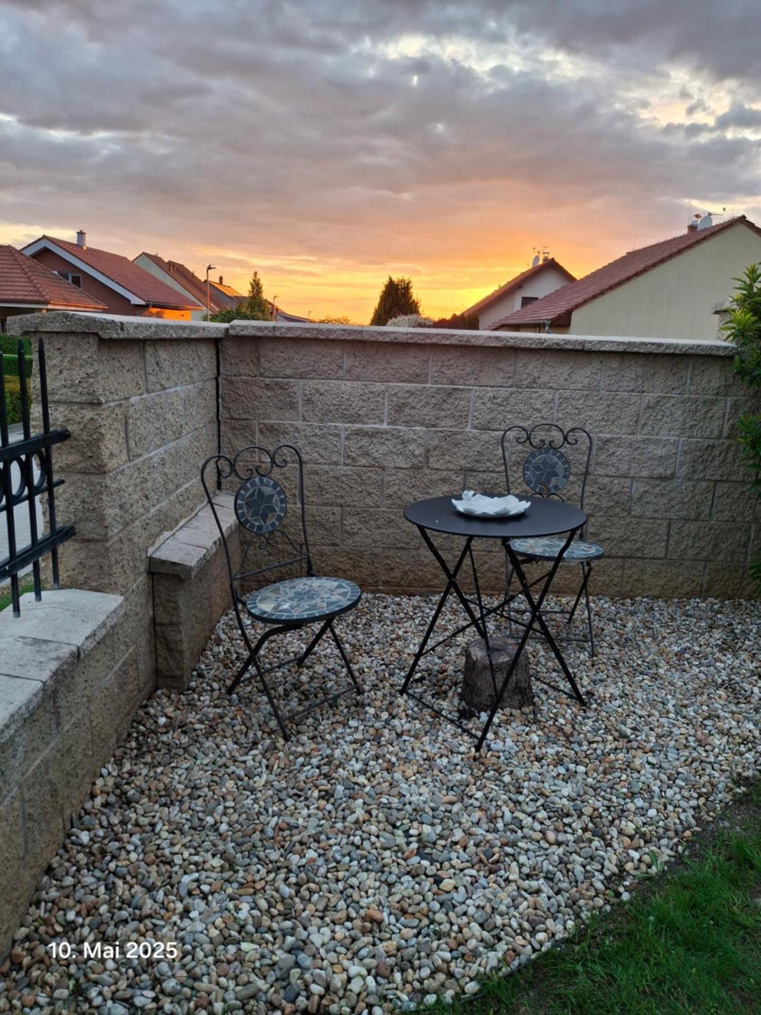 Apartmán Mikulov Esterno foto